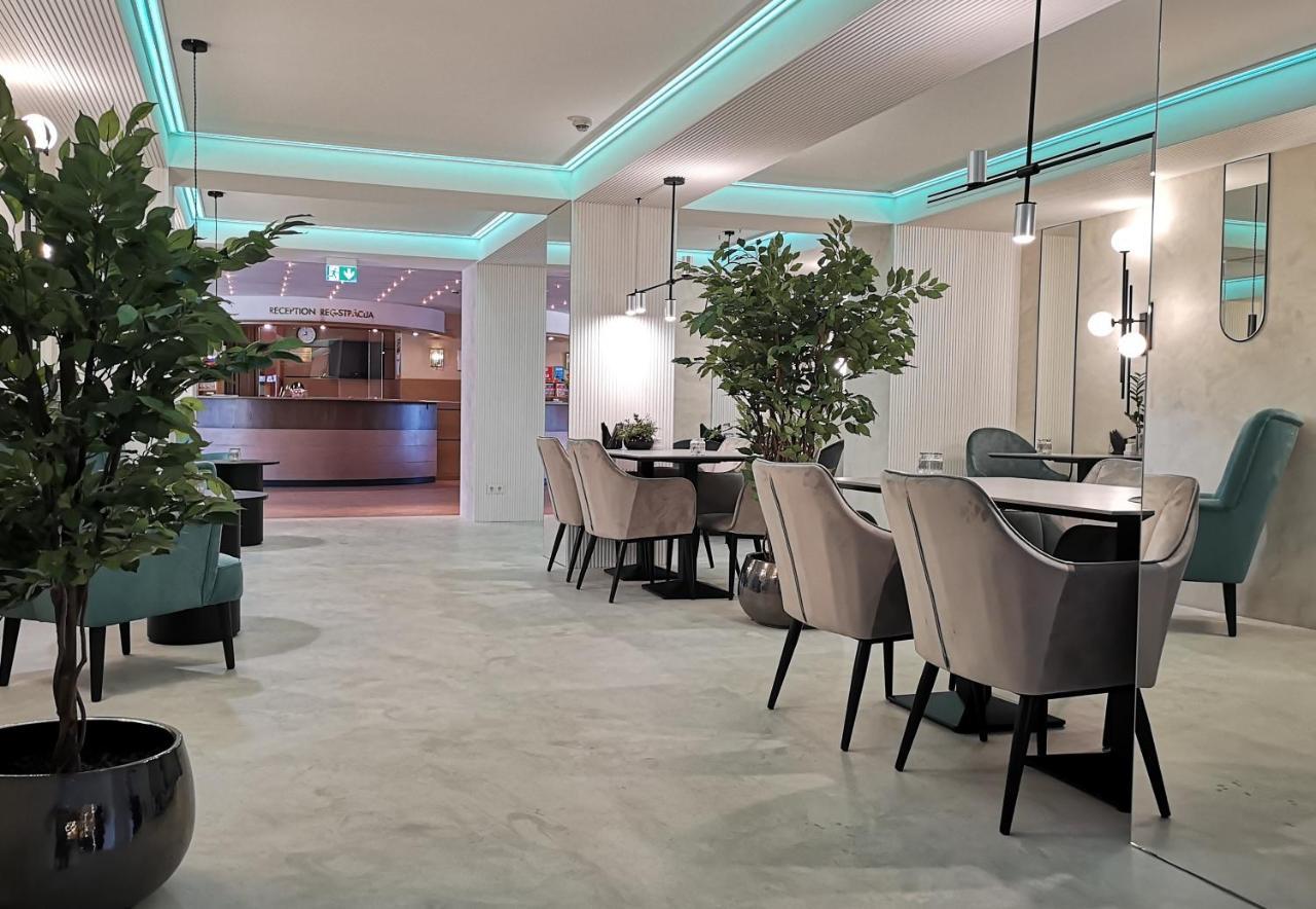 Amrita Hotel リエパーヤ エクステリア 写真