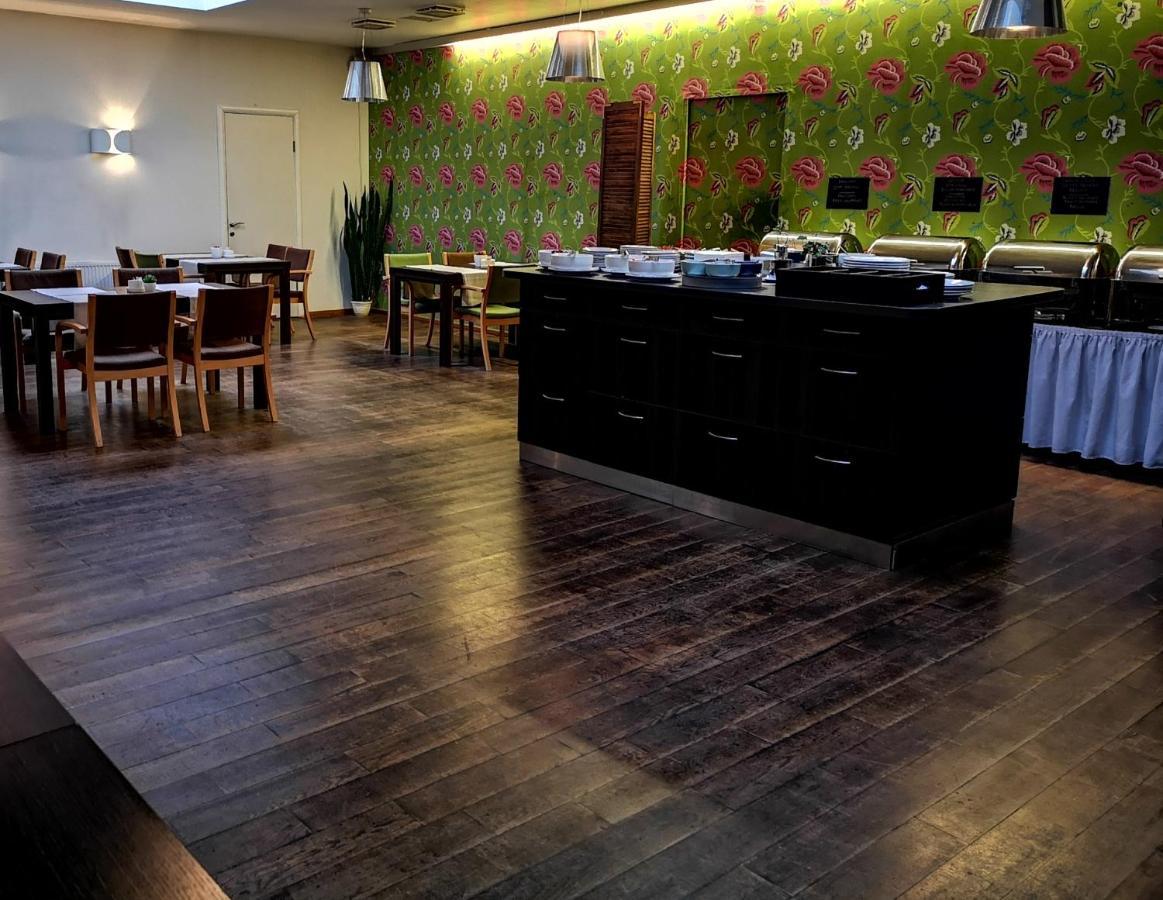 Amrita Hotel リエパーヤ エクステリア 写真