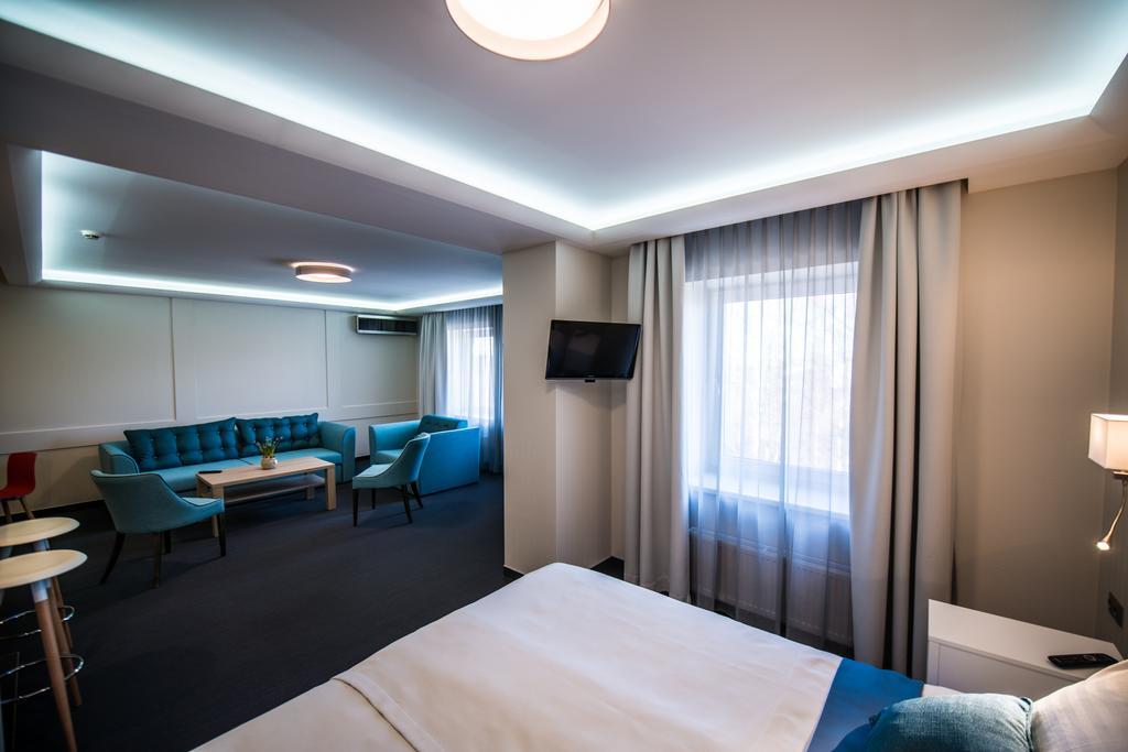 Amrita Hotel リエパーヤ エクステリア 写真